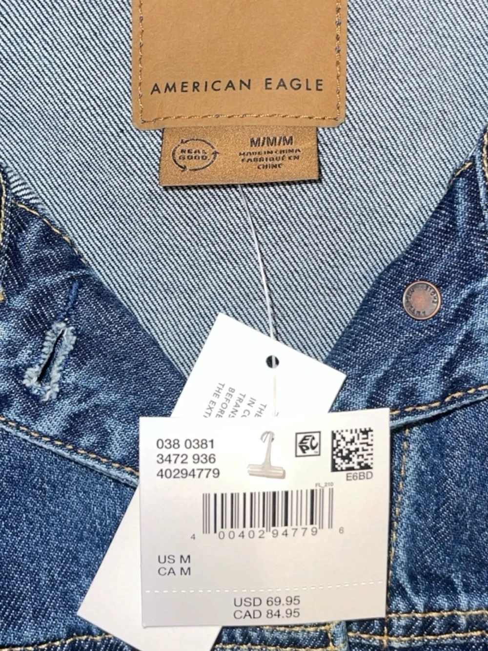 American Eagle Outfitters Light Wash Denim Jacket - Pale Blue Size Medium NWT - Picture 6 of 12